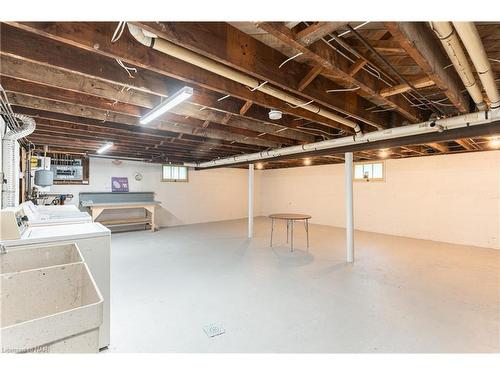 1008 Haist Street, Fonthill, ON - Indoor Photo Showing Basement