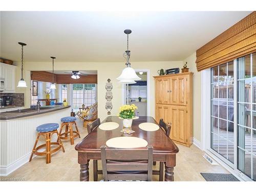 13 Graham Avenue Avenue, St. Catharines, ON - Indoor Photo Showing Dining Room