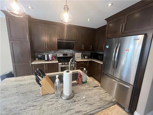 6505 Armelina Crescent, Niagara Falls, ON - Indoor Photo Showing Kitchen