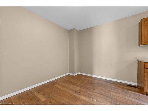 67 Summers Drive, Thorold, ON - Indoor Photo Showing Other Room