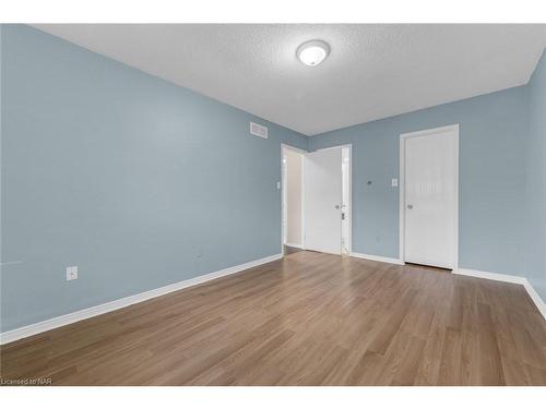 67 Summers Drive, Thorold, ON - Indoor Photo Showing Other Room