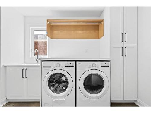 4217 Manson Lane, Lincoln, ON - Indoor Photo Showing Laundry Room