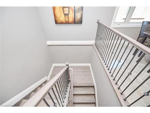 91 Ailsa Trail Trail, Welland, ON - Indoor Photo Showing Other Room