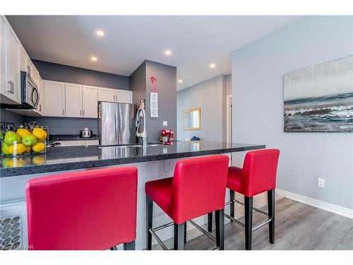 14 Ellis Avenue, St. Catharines, ON - Indoor Photo Showing Kitchen