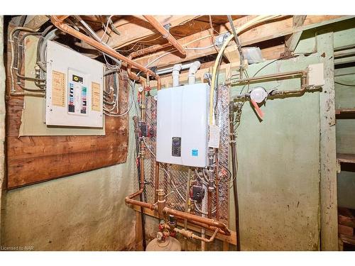 223 Niagara Street, St. Catharines, ON - Indoor Photo Showing Basement