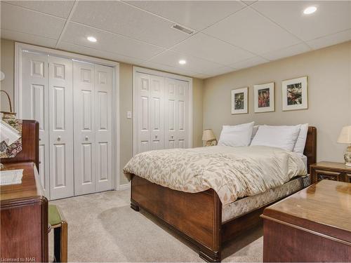 40 Longford Crescent, St. Catharines, ON - Indoor Photo Showing Bedroom