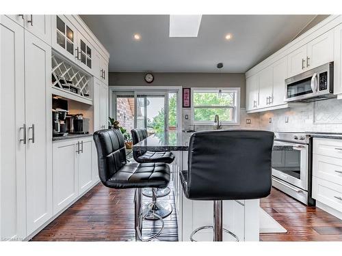 1772 Abingdon Road, Caistor Centre, ON - Indoor Photo Showing Kitchen