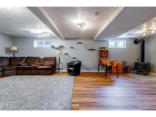 1772 Abingdon Road, Caistor Centre, ON - Indoor Photo Showing Basement