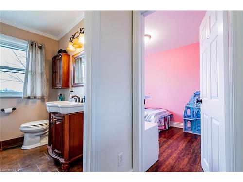 3483 River Trail Crescent, Stevensville, ON - Indoor Photo Showing Bathroom