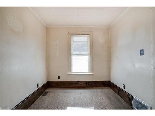 175 Mcanulty Boulevard, Hamilton, ON - Indoor Photo Showing Other Room