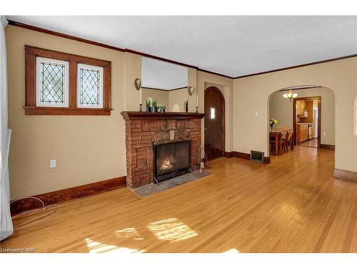 168 Thorold Road, Welland, ON - Indoor Photo Showing Living Room With Fireplace