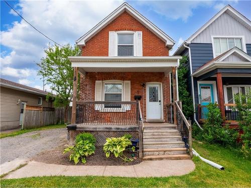 5 Herrick Avenue, St. Catharines, ON - Outdoor With Deck Patio Veranda With Facade