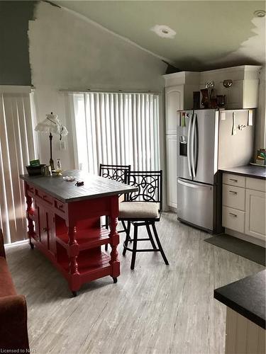 2853 Bethune Av Avenue, Ridgeway, ON - Indoor Photo Showing Kitchen