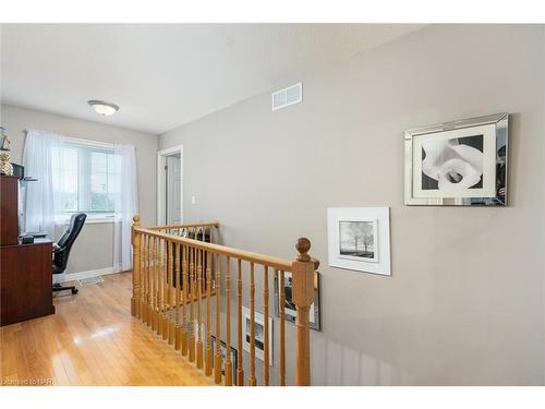 1 Shaver Road, St. Catharines, ON - Indoor Photo Showing Other Room