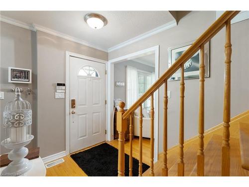 1 Shaver Road, St. Catharines, ON - Indoor Photo Showing Other Room