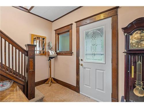 4743 Epworth Circle, Niagara Falls, ON - Indoor Photo Showing Other Room