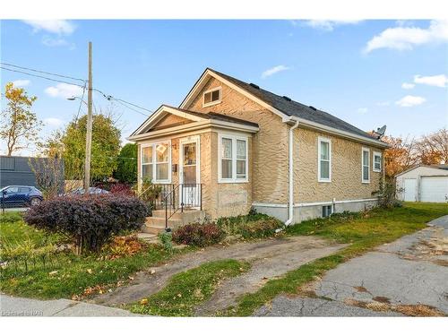 107 Carlton Street, St. Catharines, ON - Outdoor With Facade