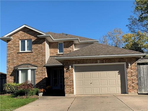 7 Miranda Court, Welland, ON - Outdoor