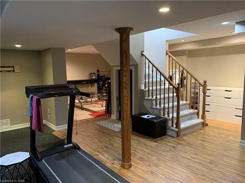 7 Miranda Court, Welland, ON - Indoor Photo Showing Gym Room