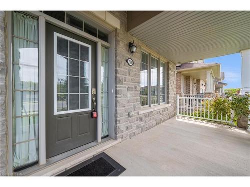 7590 Butternut Boulevard, Niagara Falls, ON - Outdoor With Deck Patio Veranda With Exterior