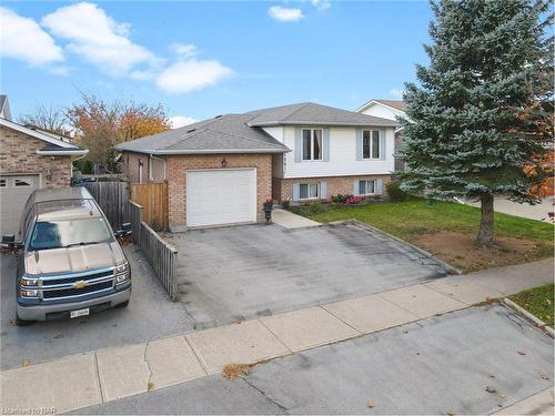 4997 Southview Avenue, Niagara Falls, ON - Outdoor With Facade