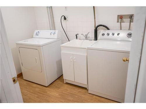 Lower-352 Bunting Road, St. Catharines, ON - Indoor Photo Showing Laundry Room