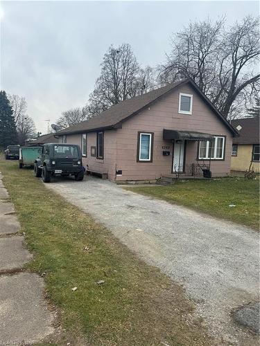 6360 Mcleod Road, Niagara Falls, ON - Outdoor