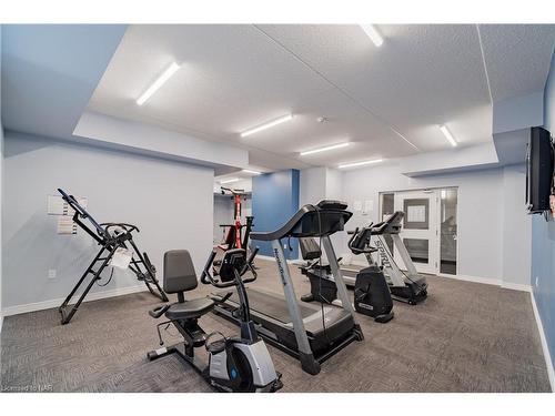 121-4644 Pettit Avenue, Niagara Falls, ON - Indoor Photo Showing Gym Room