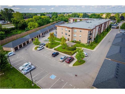 121-4644 Pettit Avenue, Niagara Falls, ON - Outdoor With View