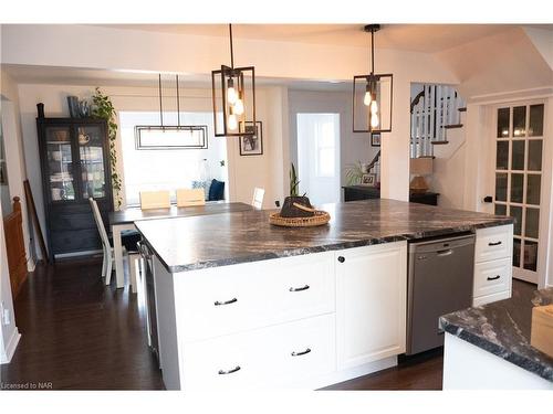 38 Dufferin Street, Welland, ON - Indoor Photo Showing Kitchen