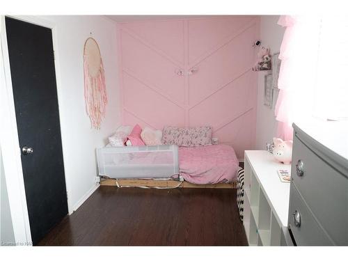 38 Dufferin Street, Welland, ON - Indoor Photo Showing Bathroom