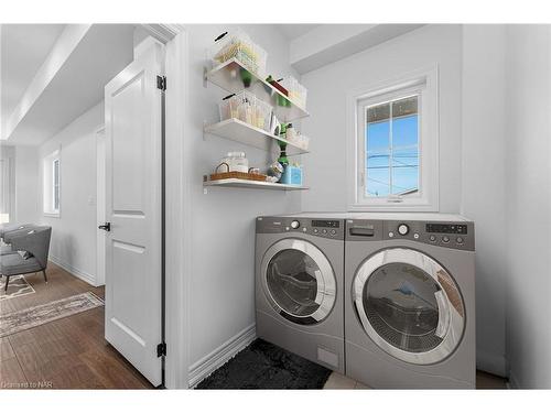 25 Haight Street, St. Catharines, ON - Indoor Photo Showing Laundry Room