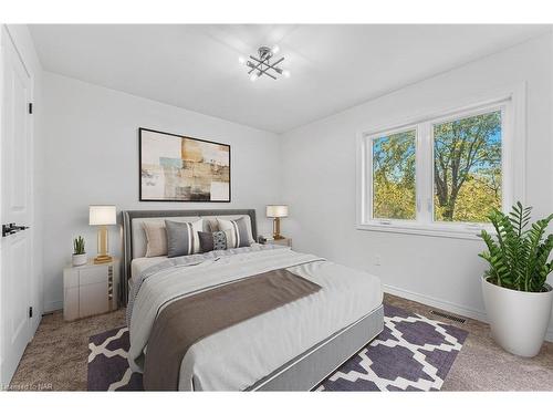 25 Haight Street, St. Catharines, ON - Indoor Photo Showing Bedroom