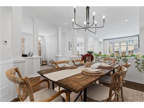 5068 Connor Drive, Beamsville, ON - Indoor Photo Showing Dining Room