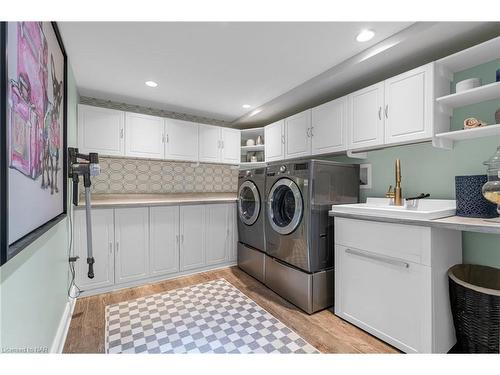 6797 Glengary Street, Niagara Falls, ON - Indoor Photo Showing Laundry Room