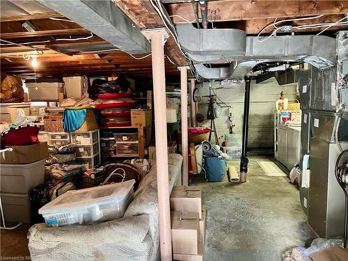 8 Garnet Street, St. Catharines, ON - Indoor Photo Showing Basement