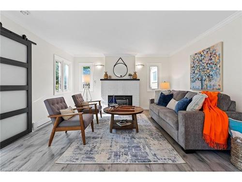 11317 Fowler Road, Wainfleet, ON - Indoor Photo Showing Living Room With Fireplace