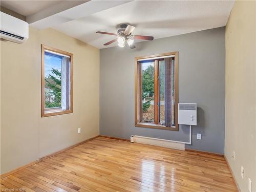 14 Foster Avenue, Parry Sound, ON - Indoor Photo Showing Other Room