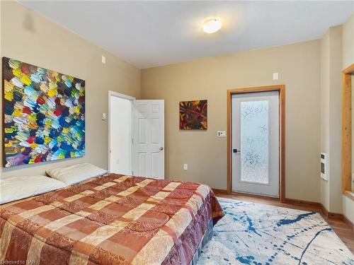 14 Foster Avenue, Parry Sound, ON - Indoor Photo Showing Bedroom