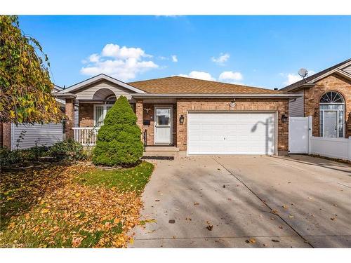 8119 Spring Blossom Drive, Niagara Falls, ON - Outdoor With Facade