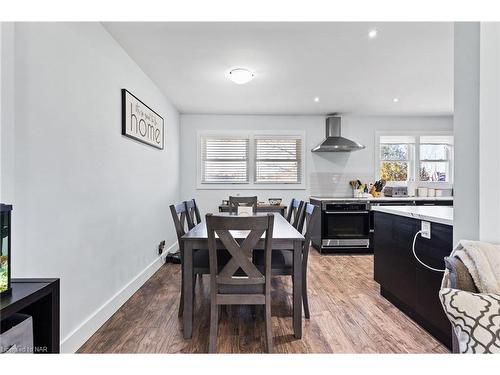 417 Clare Avenue, Welland, ON - Indoor Photo Showing Dining Room