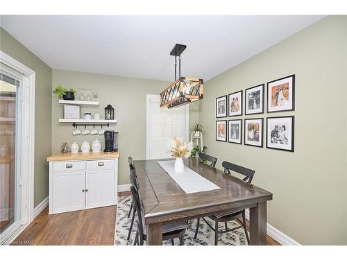 773 Clare Avenue, Welland, ON - Indoor Photo Showing Dining Room