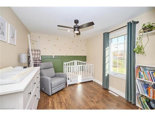 773 Clare Avenue, Welland, ON - Indoor Photo Showing Bedroom