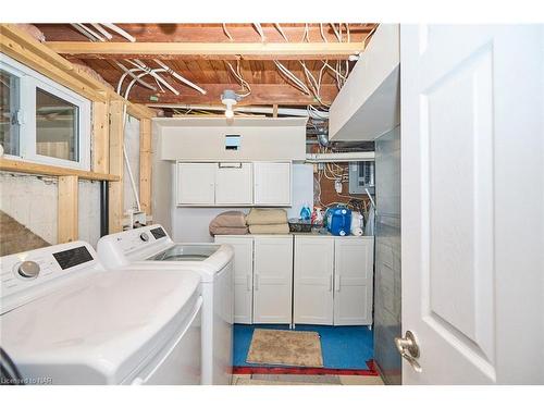 773 Clare Avenue, Welland, ON - Indoor Photo Showing Laundry Room