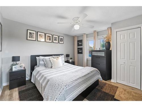 84 Steele Street, Port Colborne, ON - Indoor Photo Showing Bedroom