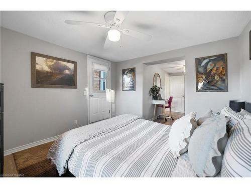 84 Steele Street, Port Colborne, ON - Indoor Photo Showing Bedroom