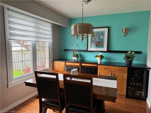 25 Royal Road, Port Colborne, ON - Indoor Photo Showing Dining Room