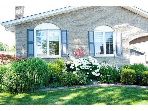 25 Royal Road, Port Colborne, ON - Outdoor