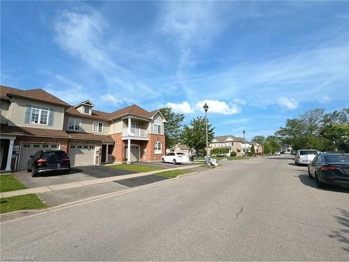 25 Chloe Street, St. Catharines, ON - Outdoor With Facade