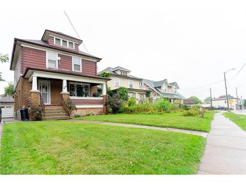 6141 Main Street, Niagara Falls, ON - Outdoor With Facade